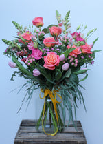 Load image into Gallery viewer, Coral Sunset Bouquet
