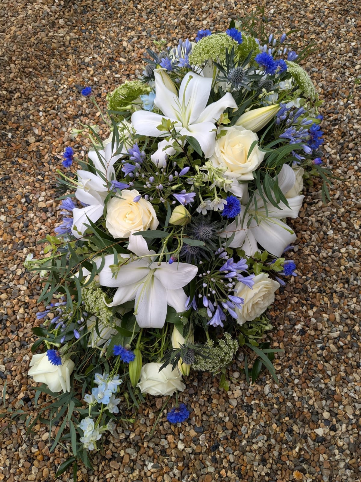 Coffin Spray | White & Blue