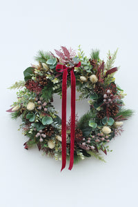 Faux Christmas Door Wreath | Cranberry Fizz