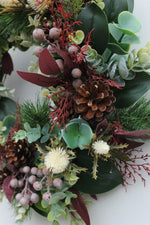 Load image into Gallery viewer, Faux Christmas Door Wreath | Cranberry Fizz
